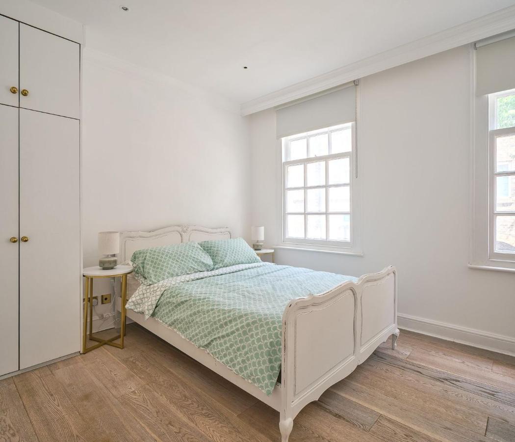 Stylish 3 Bedroom Town House Casa de Férias